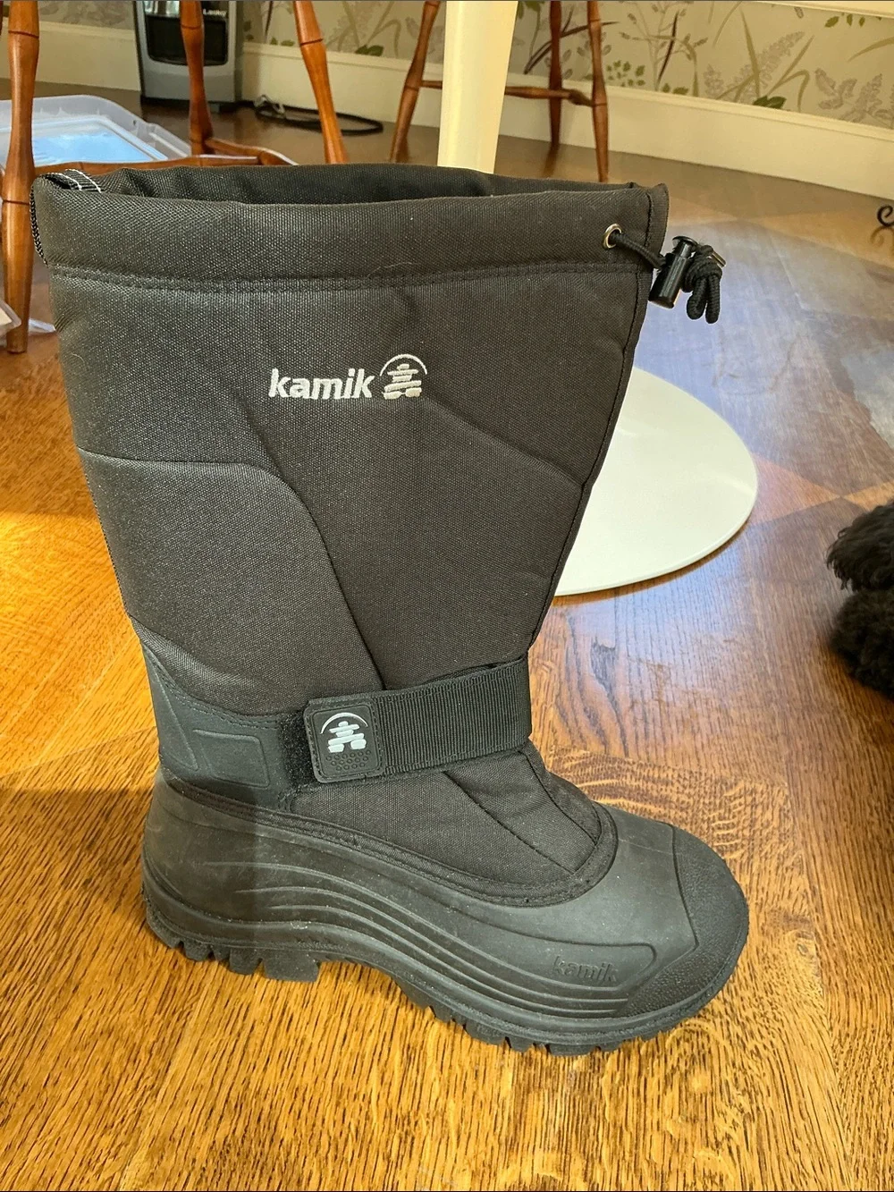 Kamik Black Winter Boots (Dog Not Included)